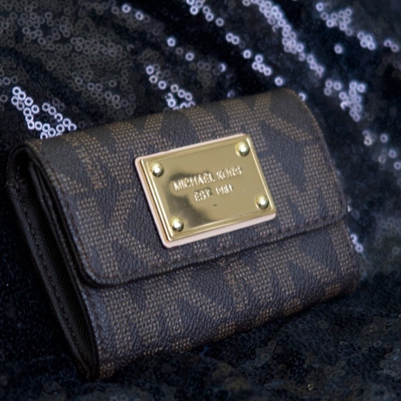 MICHAEL Michael Kors Handbags - MICHAEL Michael Kors small wallet